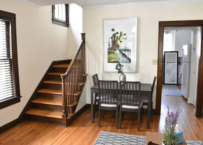 Apartment The House - New Crestview *