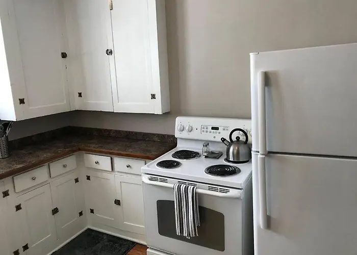 The House - New Crestview * Columbus